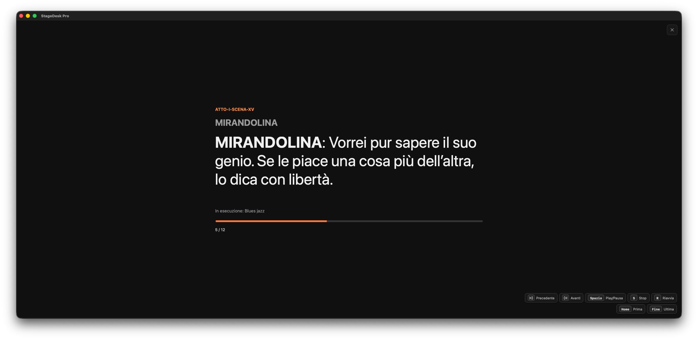 Modalità schermo intero con battuta e controlli di riproduzione